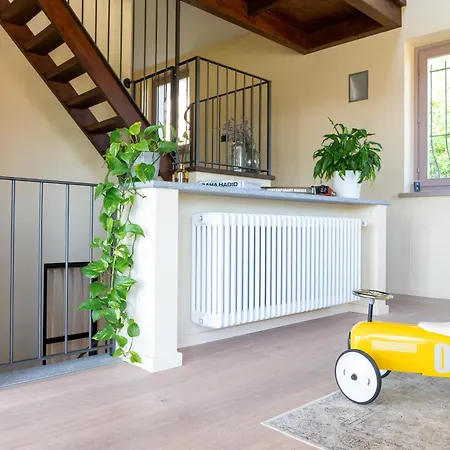 Casa Monre - Spacious 2-bedroom House For Families & Friends Vezza d'Alba